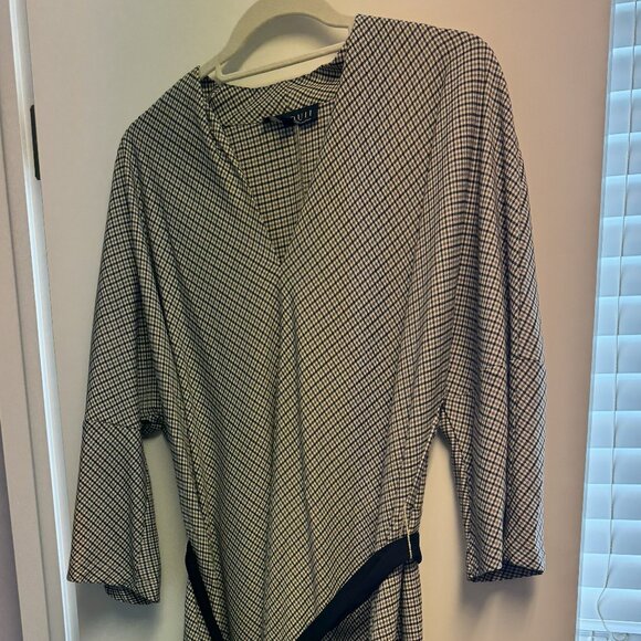 Eloquii dress, size 20, belted waist - Picture 1 of 4